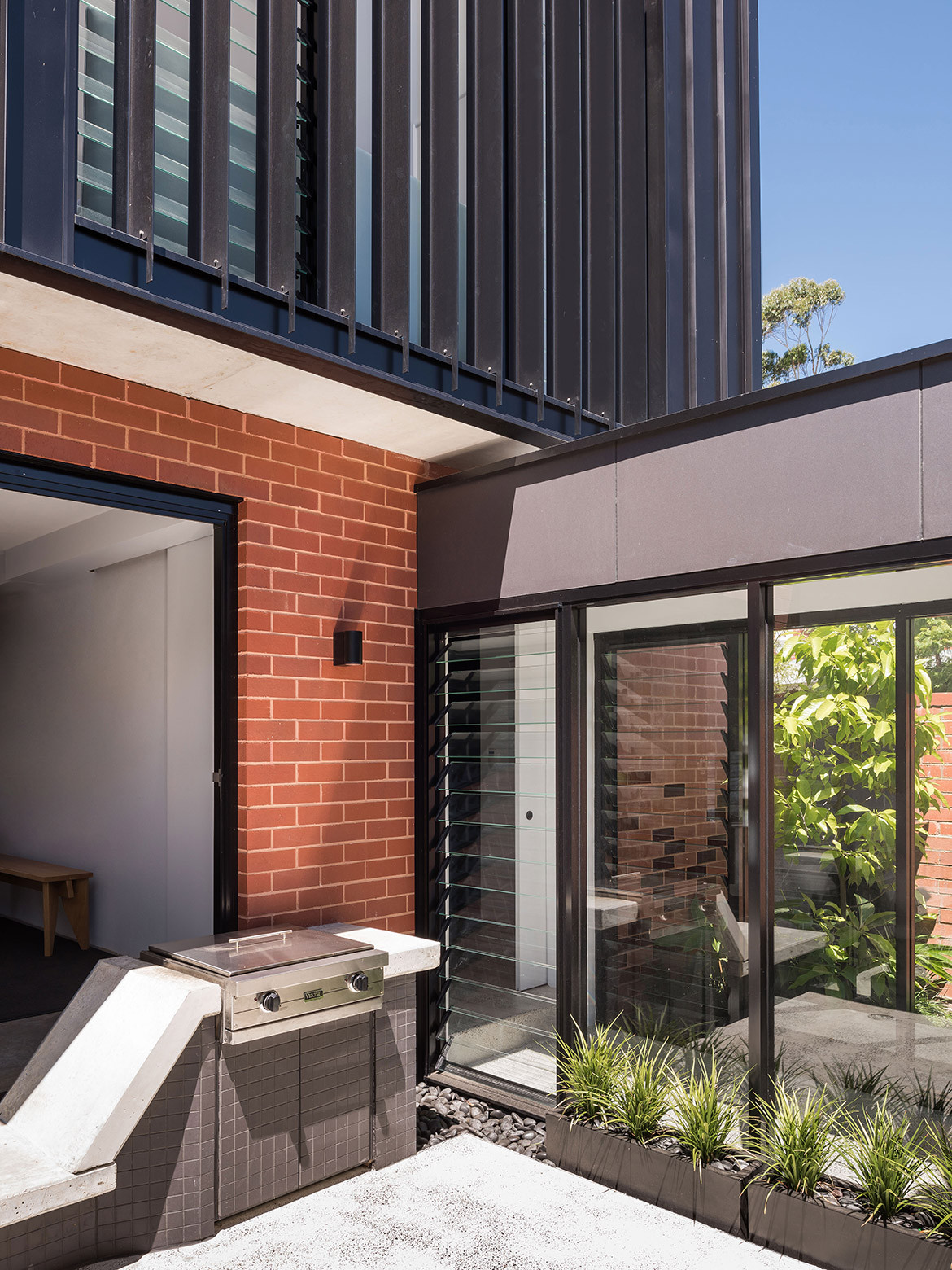 King George House by Robeson Architects | residential architecture | renovated heritage house