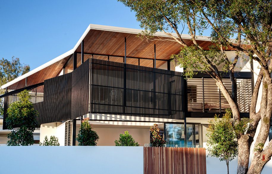 Lake-Weyba-Robinson-Architects-Noosa-