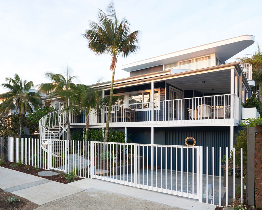 Luigi Rosselli Architects - Beach House on Stilts - Habitus Living