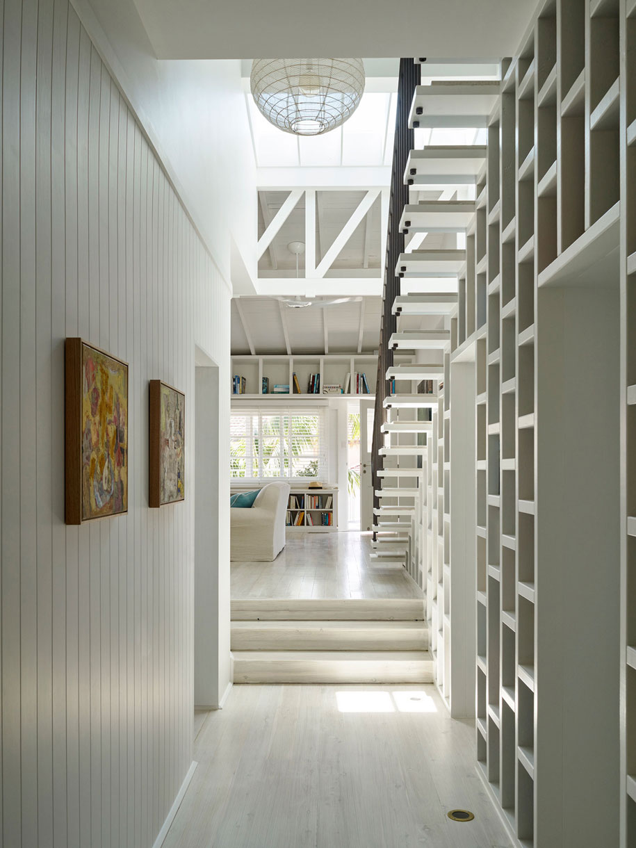 Luigi Rosselli Architects - Beach House on Stilts - Habitus Living