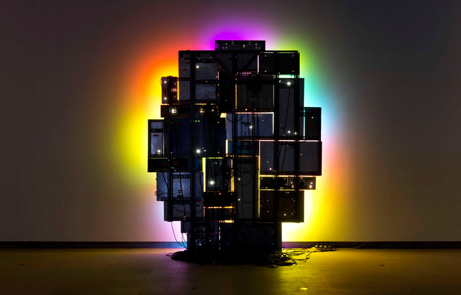 MCA---Light-Show---David-Batchelor