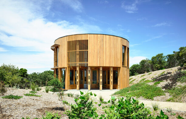 St Andrews Beach House (Melbourne) by Austin Maynard Architects cc Derek Swalwell | Habitus Living House of the Year 2019