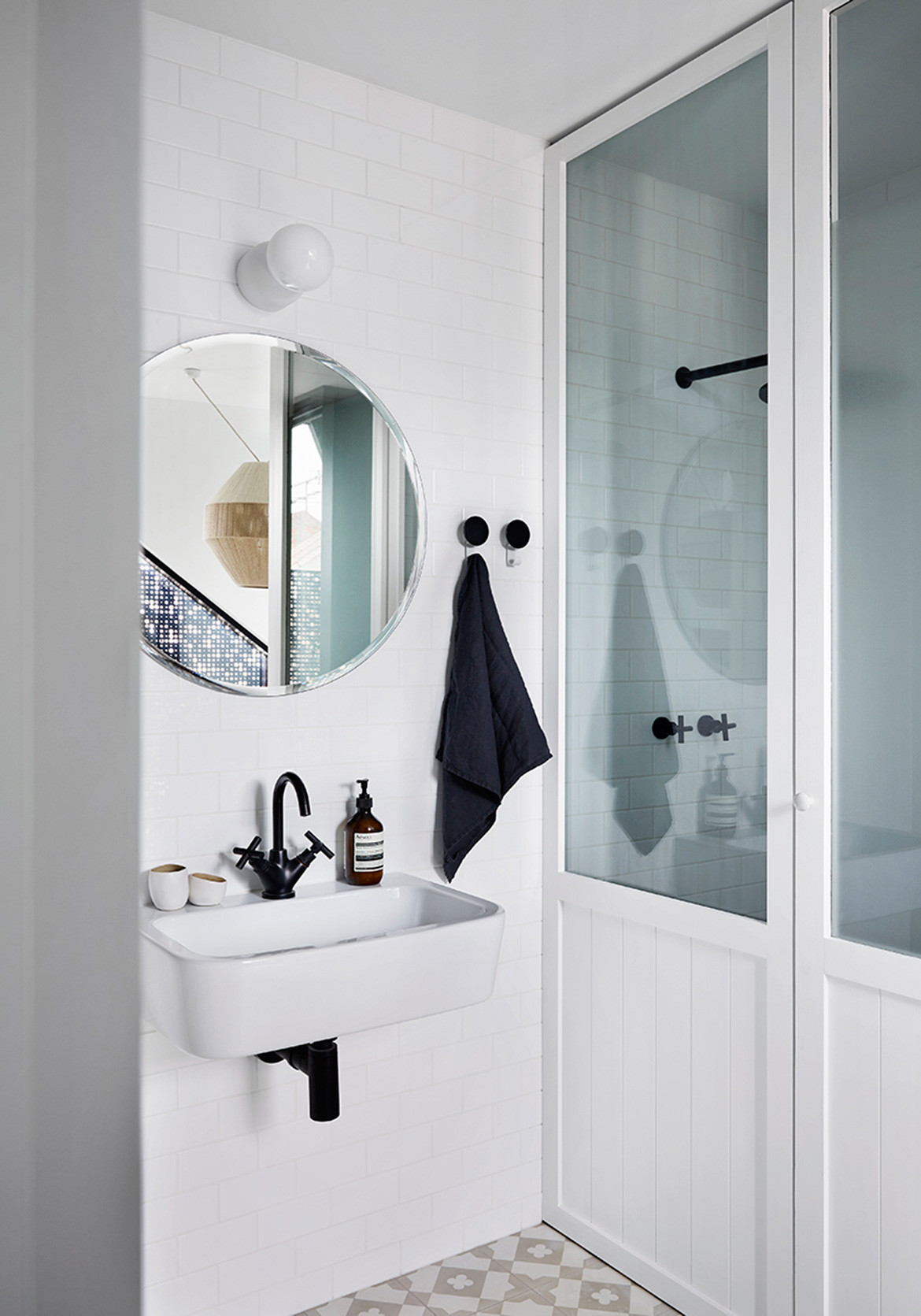 Moor Street Residence Whiting Architects cc Tess Kelly bathroom