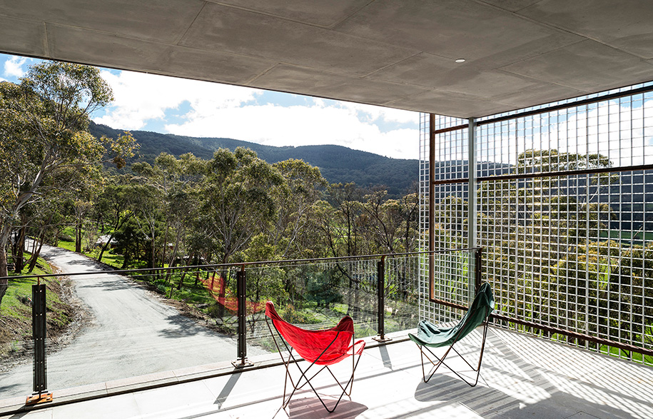 Mt Macedon Field Office Architecture