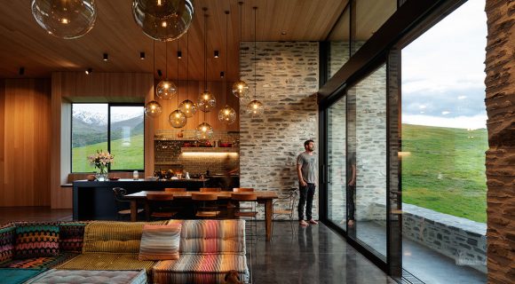 Arrowtown House (New Zealand) by RTA Studio cc Patrick Reynolds | Habitus Living House of the Year 2019