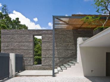 Spatial Mystery: Nassim Road House, Singapore