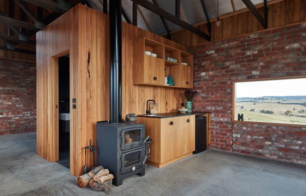 Nulla Vale MRTN Architects CC Peter Bennetts kitchen