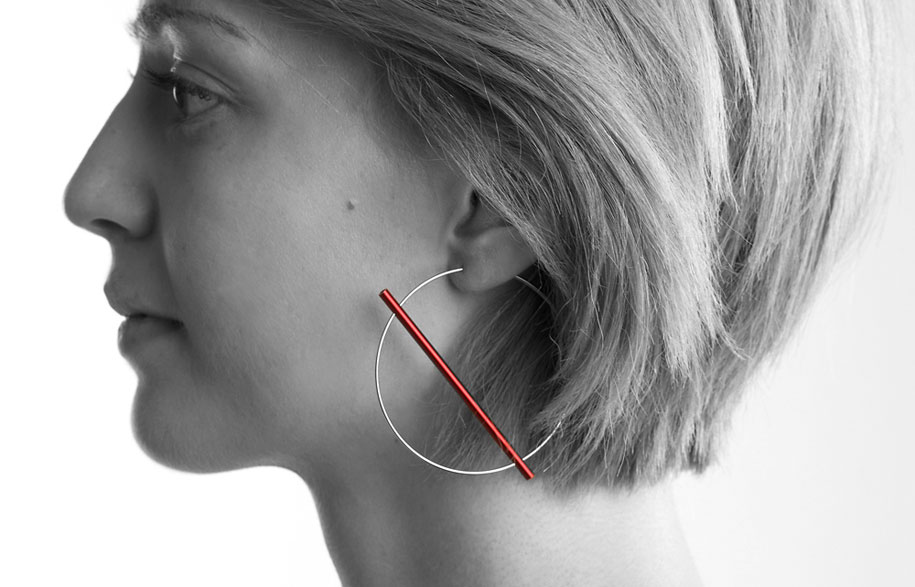 Phoebe-Porter-1_Construct-earrings_screenres