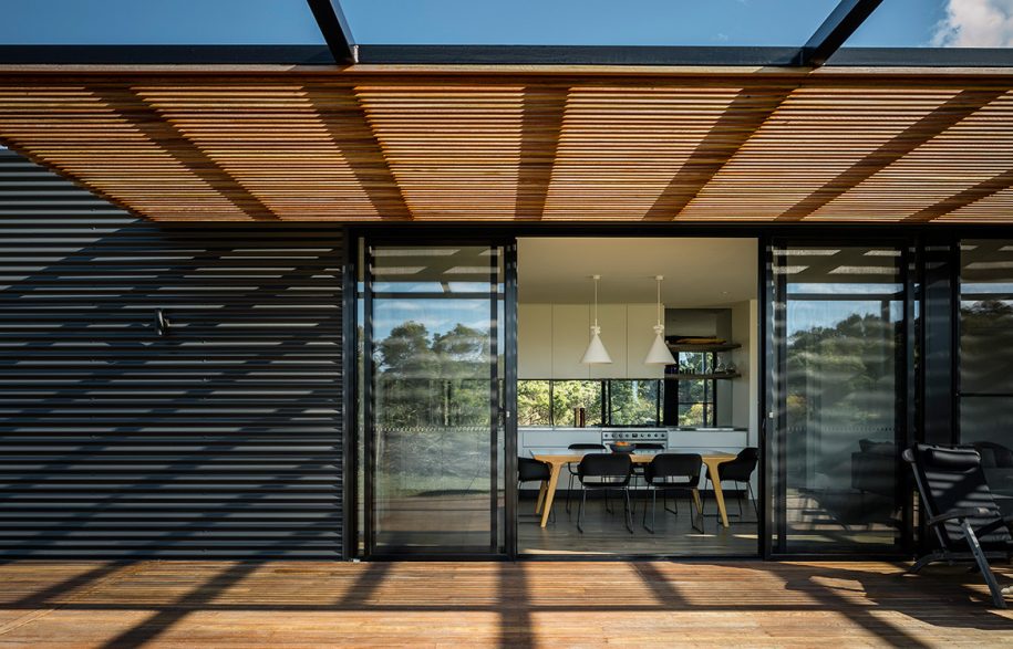 Prebuilt St.Andrews Beach House Pleysier Perkins CC Michael Kai