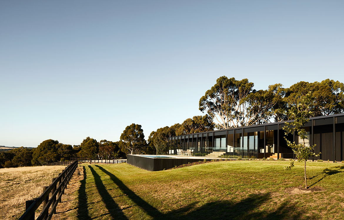 Red Hill Farm House Carr cc Sharyn Cairns pool