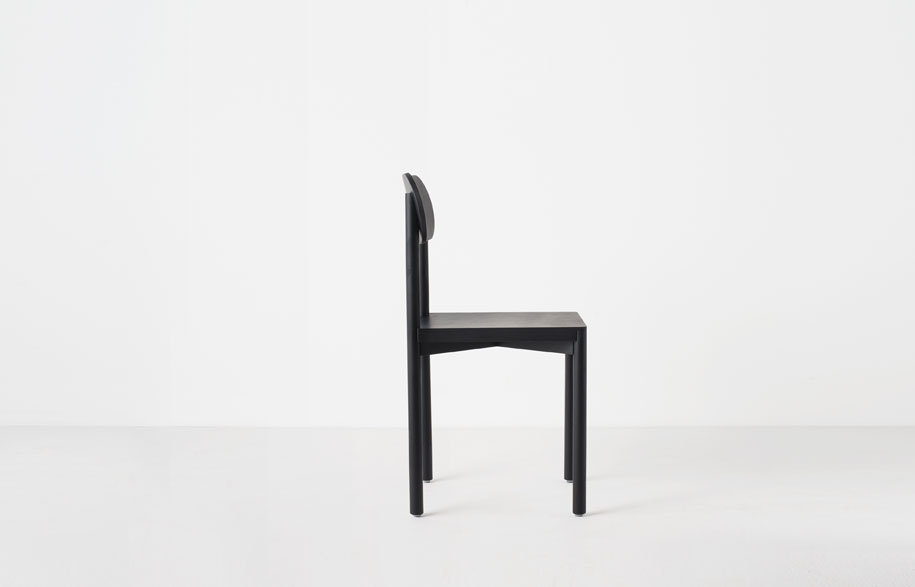 Resident-studio-chair-by-Jason-Whiteley-1