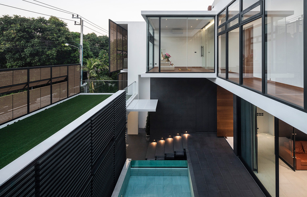 Screen House Archimontage cc Chalermwat Wongchompoo pool and second level