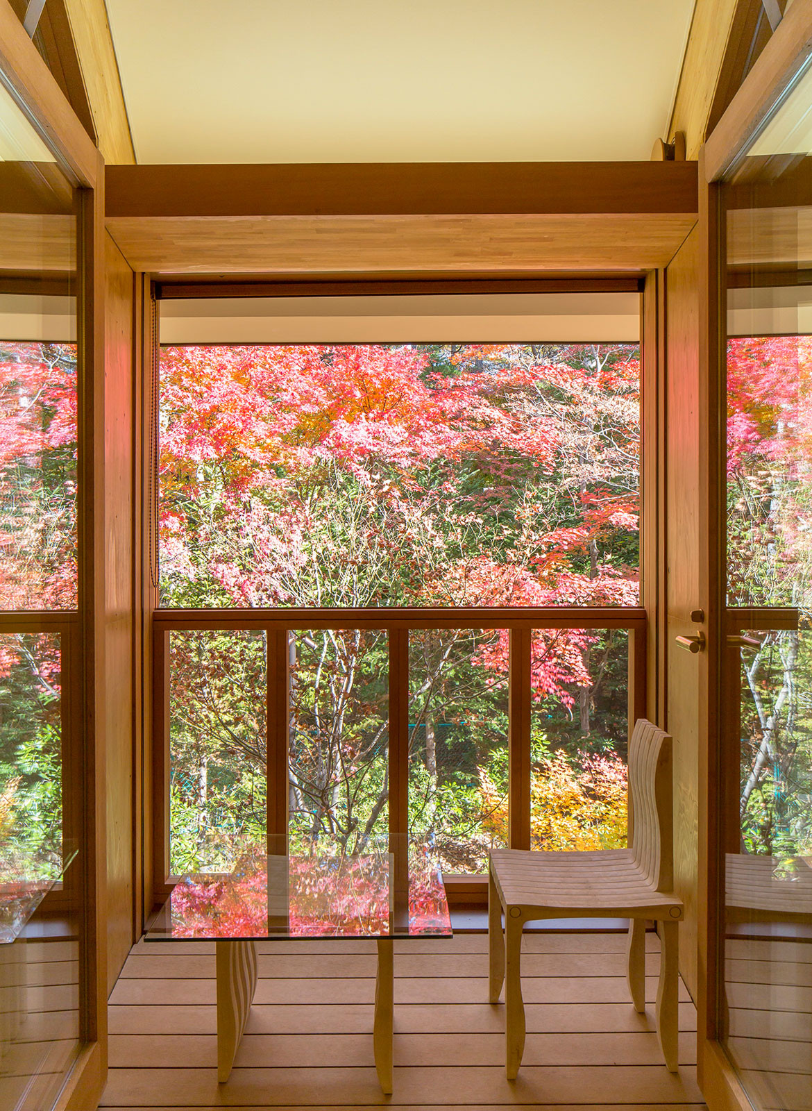 Shishi-Iwa House Shigeru Ban Japan balcony views