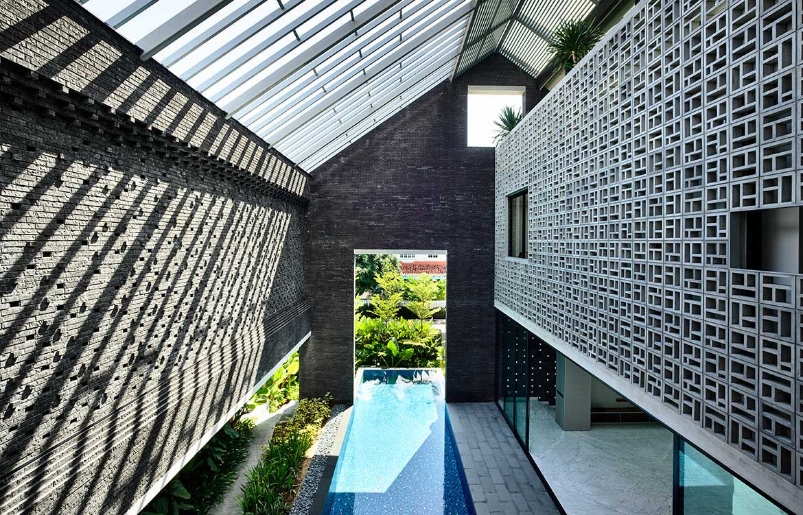 Siglap Plain HYLA Architects cc Derek Swalwell pool