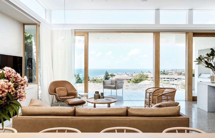 South Coogee House Madeleine Blanchfield Architects cc Robert Walsh indoor outdoor