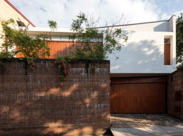 A Sri Lankan House With Transplanted Roots