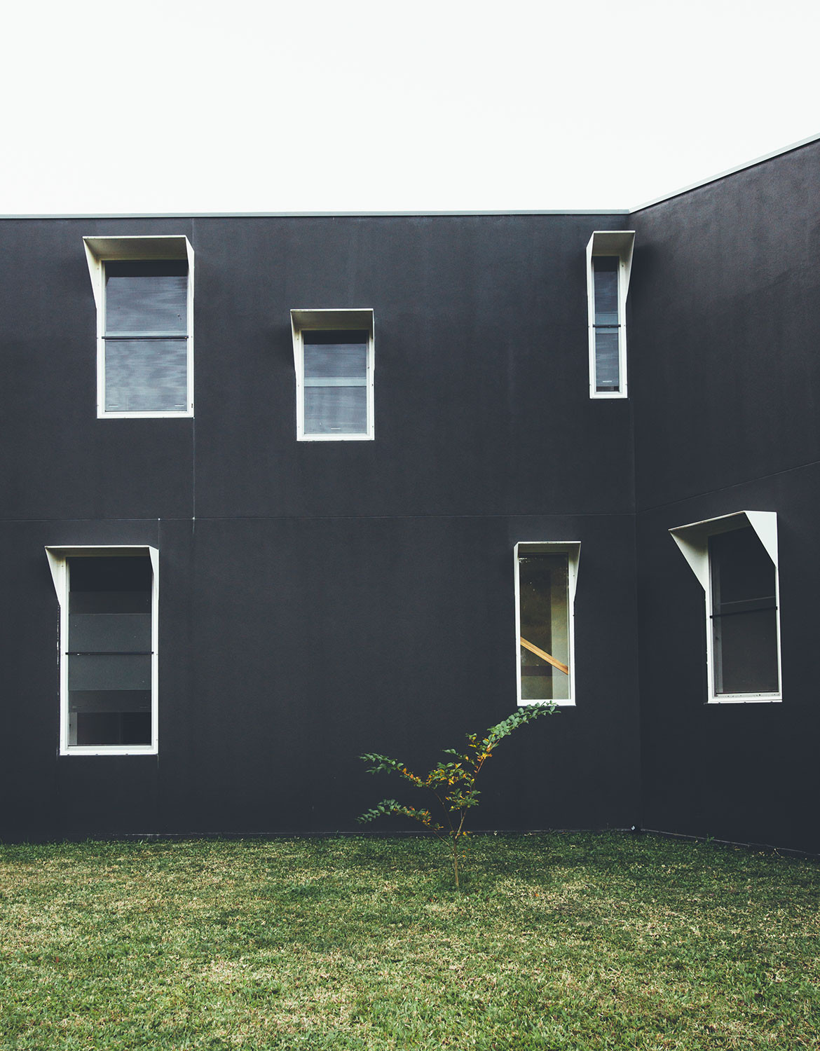 Stealth House Teeland Architects cc Jared Fowler building