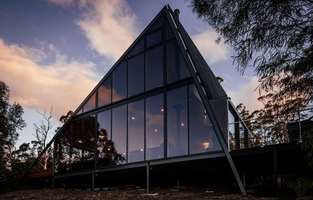 Apollo Bay House by Dock4 Architects (Tasmania) cc Adam Gibson | Habitus Living House of the Year 2019