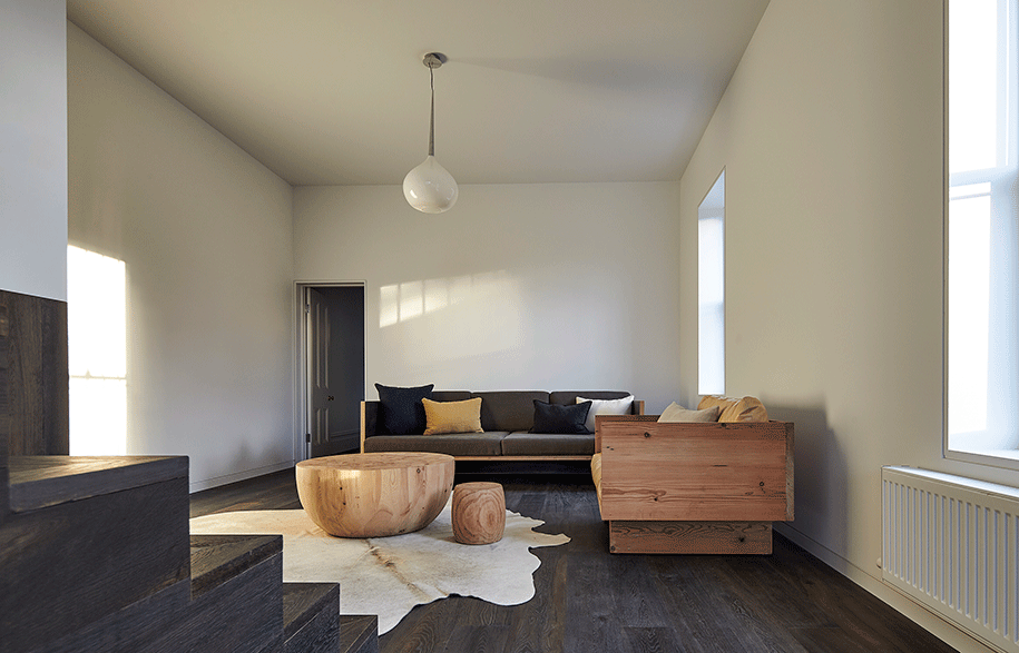 TNG_OttaEterno_Livingroom