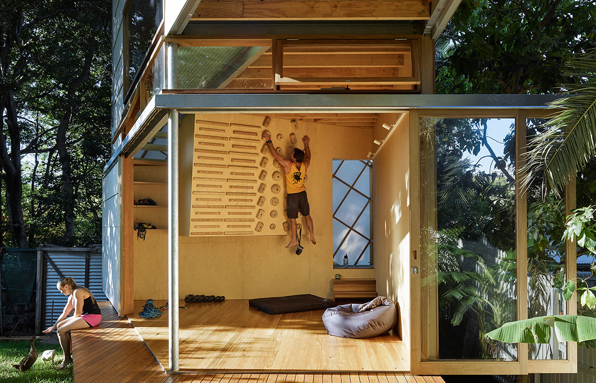 TaringaTreehousePhormChristopherFrederickJonesTreeHouse_climb