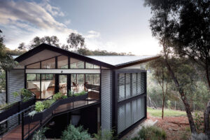 An Architect’s Home In The Treetops