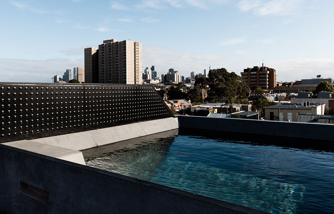 Twin Townhouses DKO Slab Architecture cc Tom Blachford rooftop pool