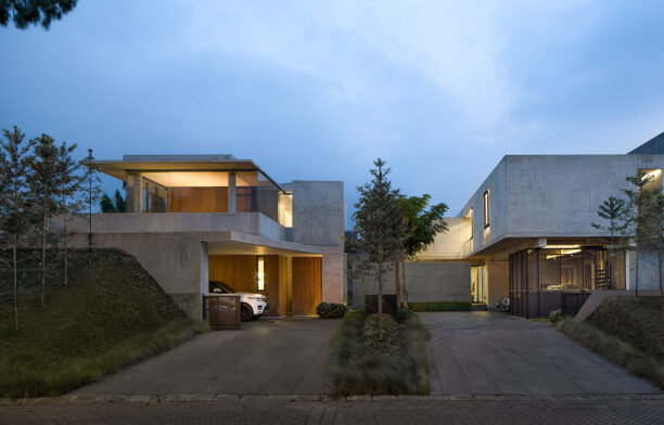 Brutalist style architecture of Twins House by Willis Kusuma Architects featured in Willis Kusuma Makes Room To Grow Together on habitusliving.com cc Mario Wibowo