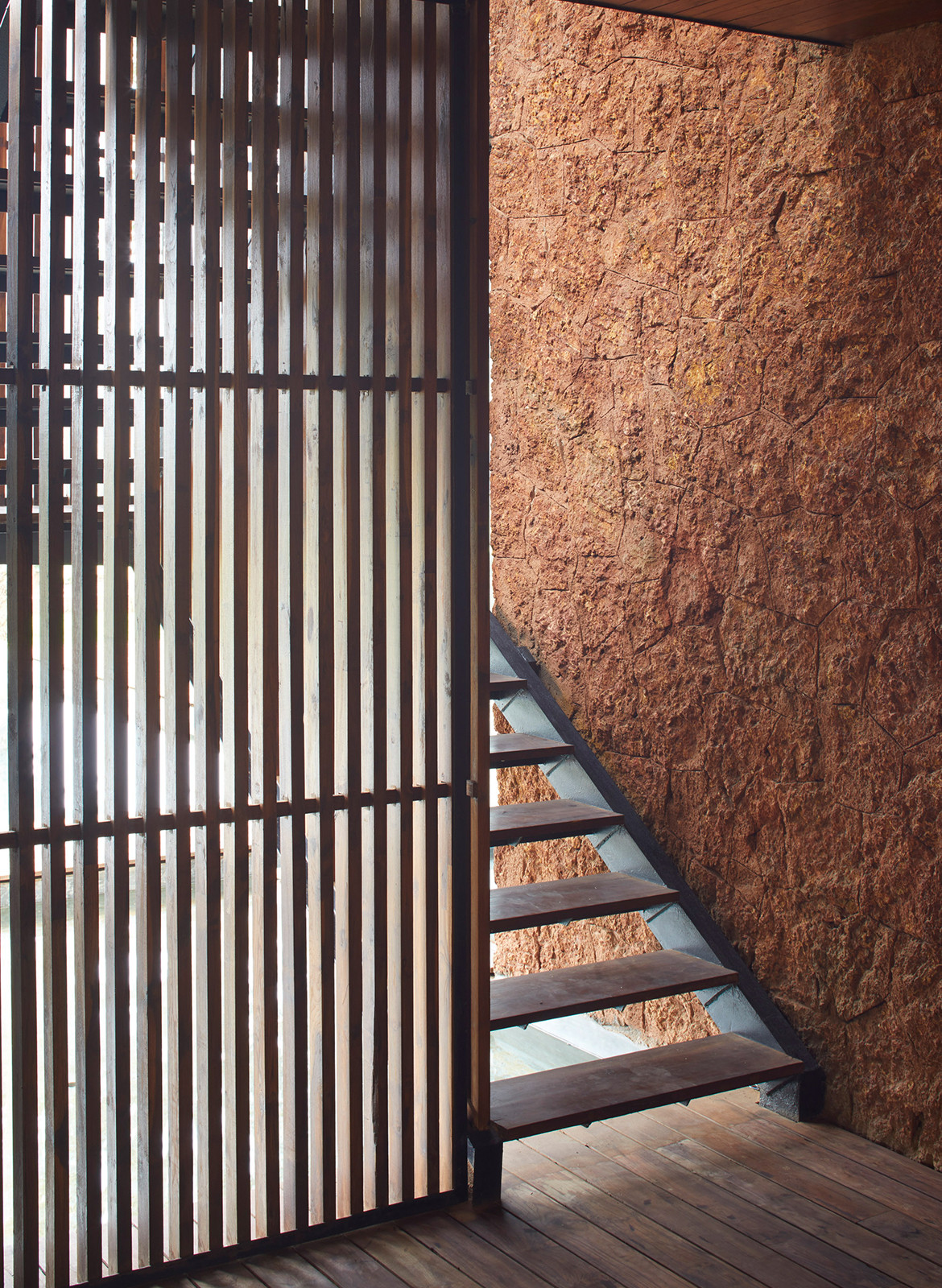 Villa In The Palms Abraham Jon Architects detail of teak and stairs