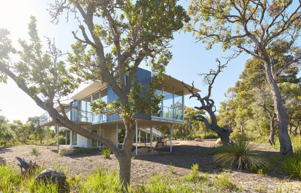 Wilderness House (Margaret River) by Archterra Architects cc Douglas Mark Black | Habitus Living House of the Year 2019