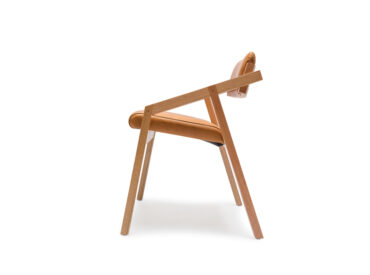 XO Chair by Workshopped combines classic proportions and contemporary lines