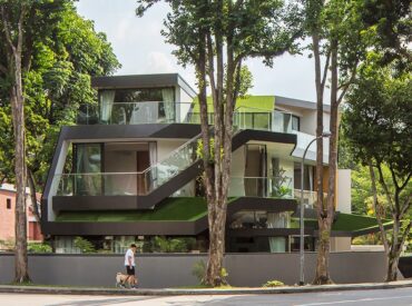 House with a Spiralling Garden
