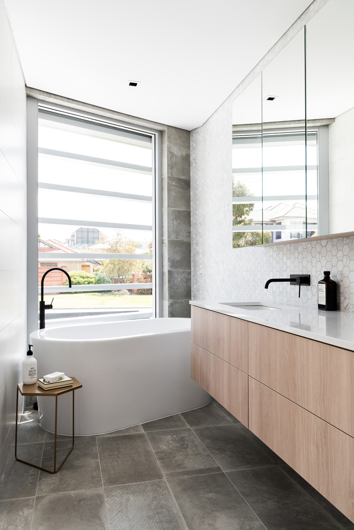 Axon Homes Photography by Dion Robeson Bathroom