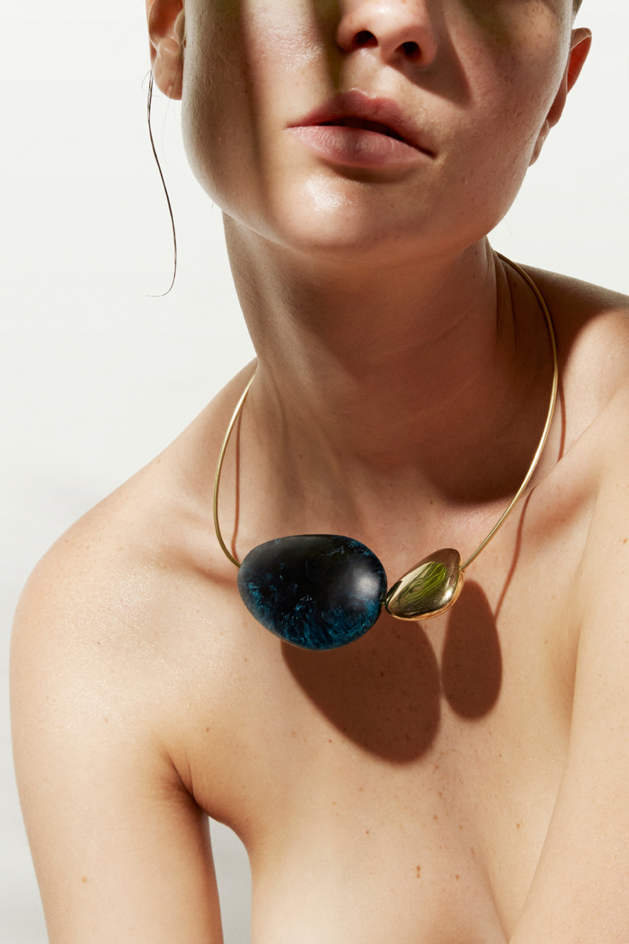 dinosaur_designs_rainforest_olsen_ormandy_bart_celestino_jewellery_necklace_neckring_stone