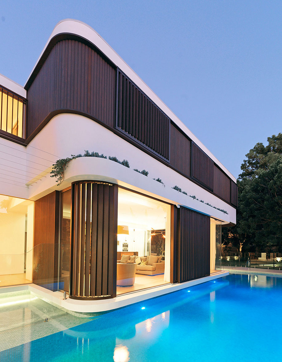 luigi rosselli architects pool house justin alexander curvature