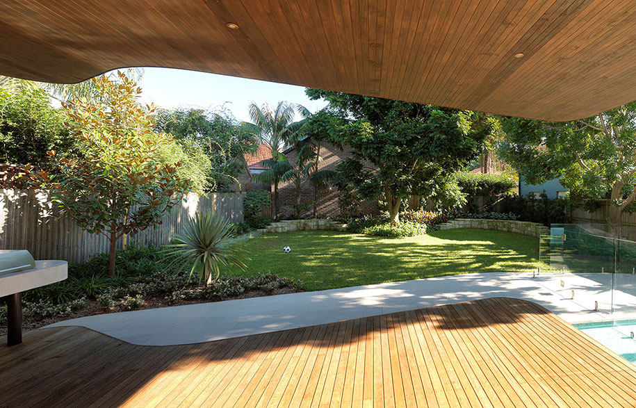 luigi rosselli architects pool house justin alexander deck