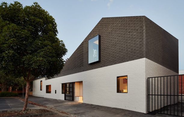 Perimeter House Photography by Peter Bennetts Brick work