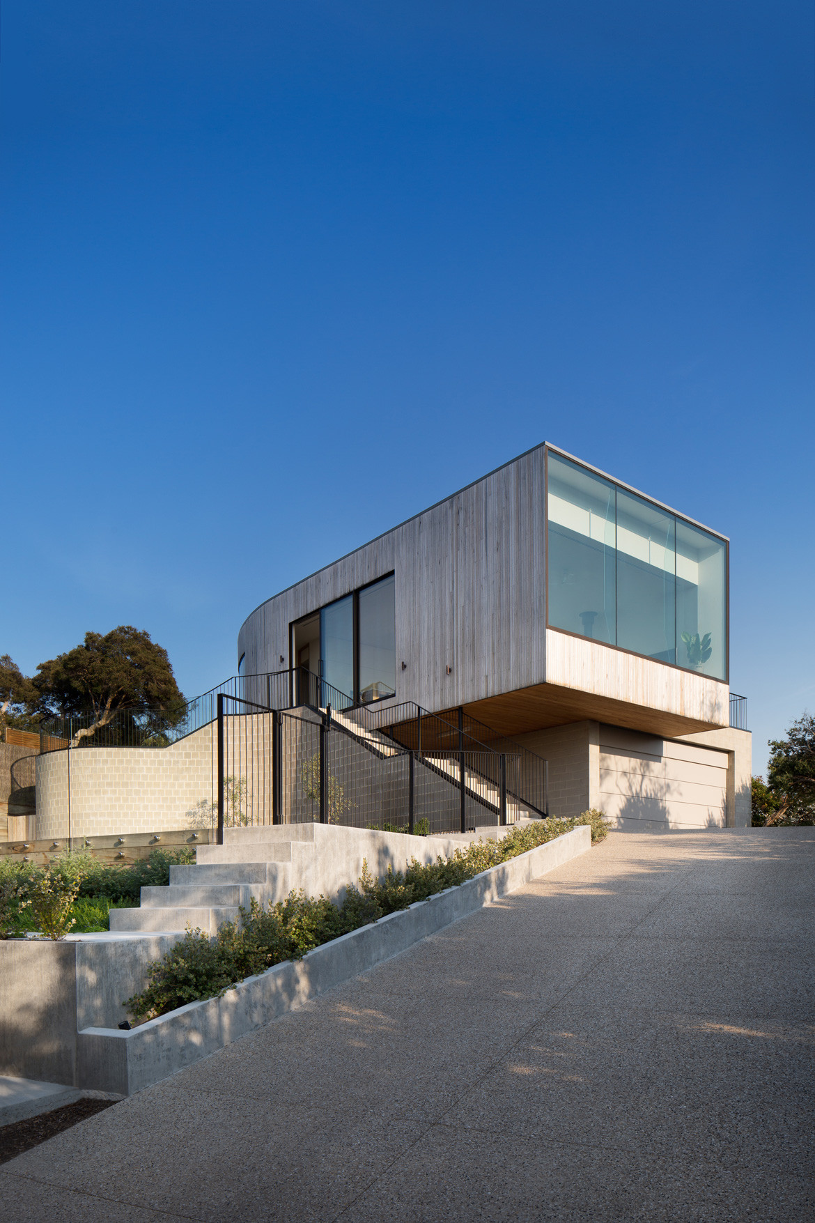 Sorrento House Cera Stribley Architects Photography by Emily Bartlett Driveway