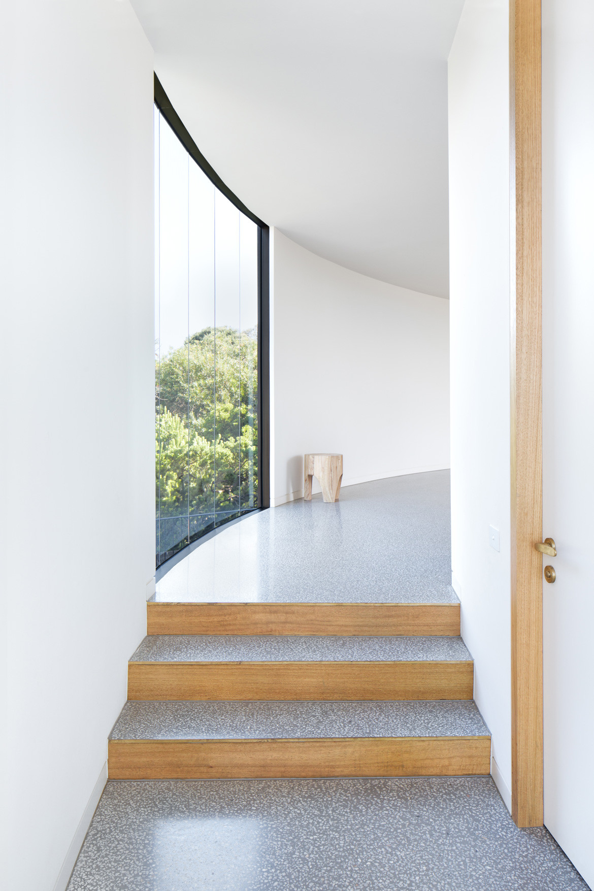 Sorrento House Cera Stribley Architects Photography by Emily Bartlett Hallway